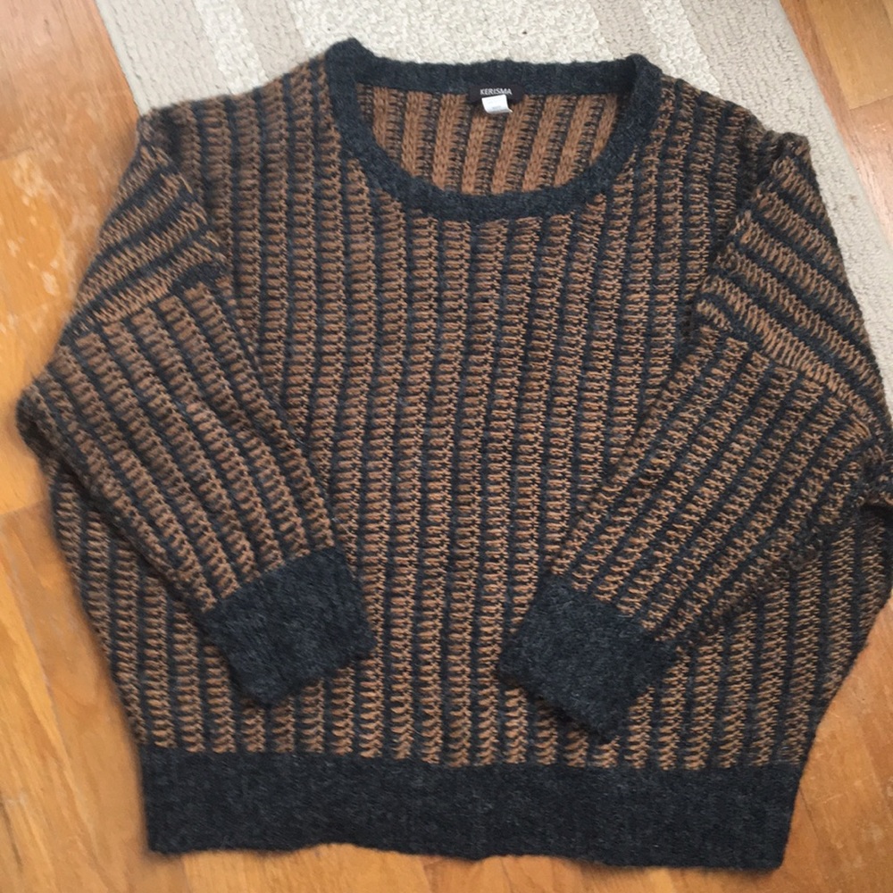 Nice pullover sweater